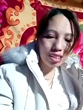 Snapshot of Gummiesu chatting on February 11, 2026, 7:58 pm Gummiesu online show from February 11, 2026, 7:58 pm