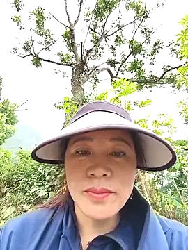 Snapshot of Jooj- chatting on April 25, 2026, 4:04 am Jooj- online show from April 25, 2026, 4:04 am