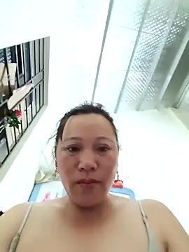 Snapshot of Jooj- chatting on April 22, 2026, 3:08 pm Jooj- online show from April 22, 2026, 3:08 pm