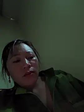 Snapshot of Jooj- chatting on April 17, 2026, 12:57 am Jooj- online show from April 17, 2026, 12:57 am