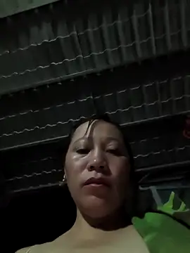 Snapshot of Jooj- chatting on April 17, 2026, 2:20 pm Jooj- online show from April 17, 2026, 2:20 pm