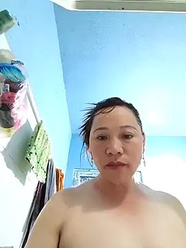 Snapshot of Jooj- chatting on April 23, 2026, 12:51 pm Jooj- online show from April 23, 2026, 12:51 pm