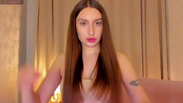 Snapshot of Celine_Coello chatting on April 27, 2026, 12:36 pm Celine Coello online show from April 27, 2026, 12:36 pm