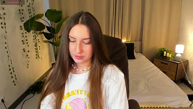 Snapshot of Celine_Coello chatting on March 31, 2026, 4:03 am Celine Coello online show from March 31, 2026, 4:03 am