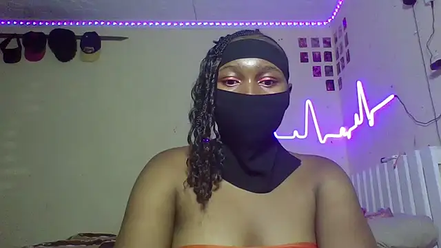 Snapshot of BZ2023 chatting on February 13, 2026, 1:44 pm BZ2023 online show from February 13, 2026, 1:44 pm