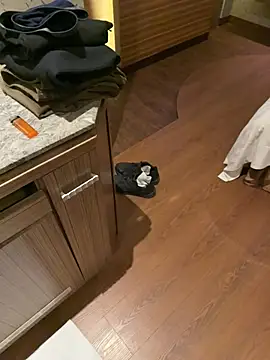 Snapshot of Yooo17 chatting on February 13, 2026, 3:23 pm Yooo17 online show from February 13, 2026, 3:23 pm