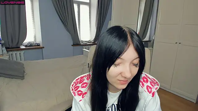 RoxanneComisky online show from February 8, 2026, 6:55 am