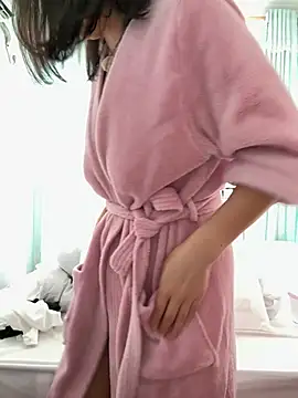 Snapshot of ruanruan05 chatting on March 23, 2026, 1:28 am ruanruan05 online show from March 23, 2026, 1:28 am