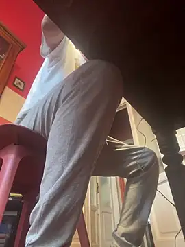 hotsexmi online show from January 15, 2026, 11:24 am