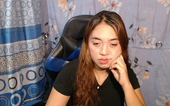 Snapshot of pinay_mayahiga chatting on March 19, 2026, 5:13 pm pinay mayahiga online show from March 19, 2026, 5:13 pm