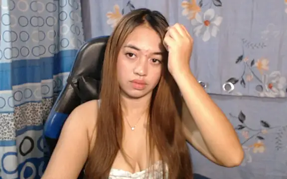 Snapshot of pinay_mayahiga chatting on March 21, 2026, 1:15 pm pinay mayahiga online show from March 21, 2026, 1:15 pm