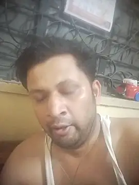 Snapshot of Pravin9562 chatting on February 17, 2026, 5:54 pm Pravin9562 online show from February 17, 2026, 5:54 pm