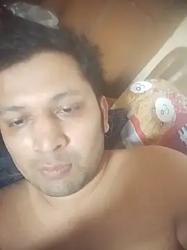 Snapshot of Pravin9562 chatting on February 22, 2026, 9:11 am Pravin9562 online show from February 22, 2026, 9:11 am