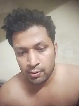 Snapshot of Pravin9562 chatting on February 15, 2026, 9:03 pm Pravin9562 online show from February 15, 2026, 9:03 pm