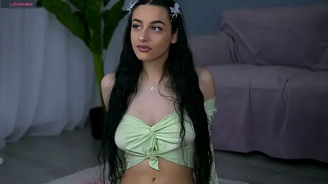 ElaraVixen online show from February 19, 2026, 8:06 pm