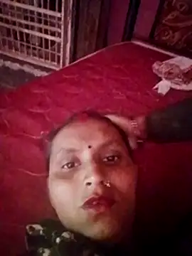 Snapshot of Juli_rathore chatting on April 23, 2026, 6:53 am Juli rathore online show from April 23, 2026, 6:53 am