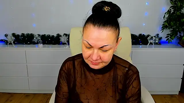 IrissMoon online show from January 17, 2026, 6:50 am