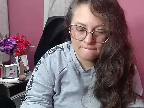 Snapshot of Sarah_Boobs_ chatting on February 22, 2026, 12:46 am Sarah Boobs online show from February 22, 2026, 12:46 am