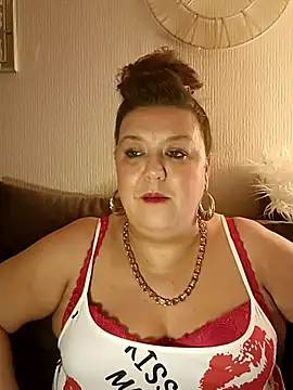 Snapshot of Nova-iswiserx chatting on February 14, 2026, 10:10 pm Nova-iswiserx online show from February 14, 2026, 10:10 pm