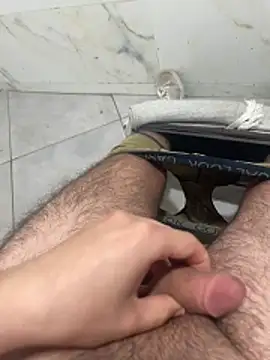 Snapshot of Ilyass_heway chatting on February 14, 2026, 1:55 pm Ilyass heway online show from February 14, 2026, 1:55 pm