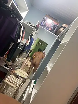 reipromiscuo01 online show from February 25, 2026, 5:57 pm