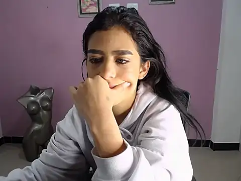 Snapshot of luisandri_ chatting on January 16, 2026, 11:14 am luisandri online show from January 16, 2026, 11:14 am