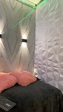 Ari-Smith online show from February 11, 2026, 12:16 pm