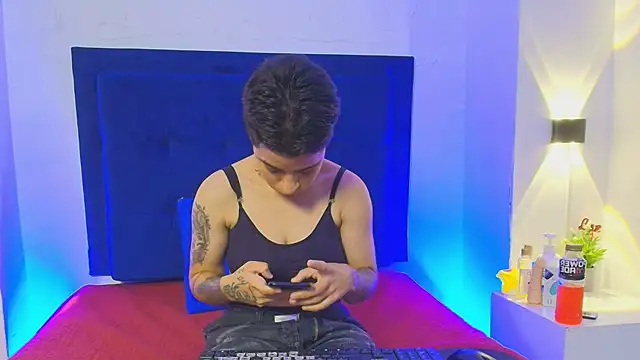 Snapshot of Parker_Noah chatting on January 31, 2026, 8:07 pm Parker Noah online show from January 31, 2026, 8:07 pm