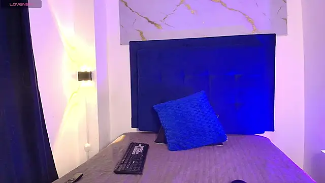 Snapshot of Parker_Noah chatting on January 16, 2026, 8:02 pm Parker Noah online show from January 16, 2026, 8:02 pm