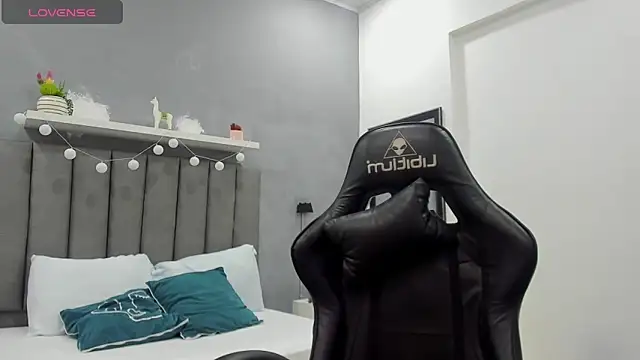 mila pinkett online show from February 6, 2026, 7:21 pm