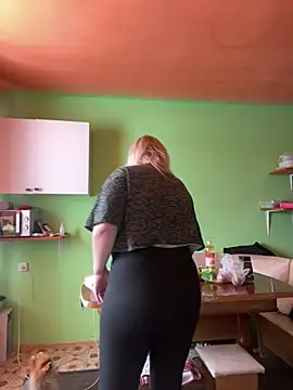 LisaWiliams online show from February 3, 2026, 11:37 am