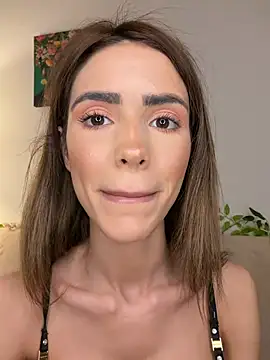 AyanaLys online show from April 5, 2026, 5:30 pm