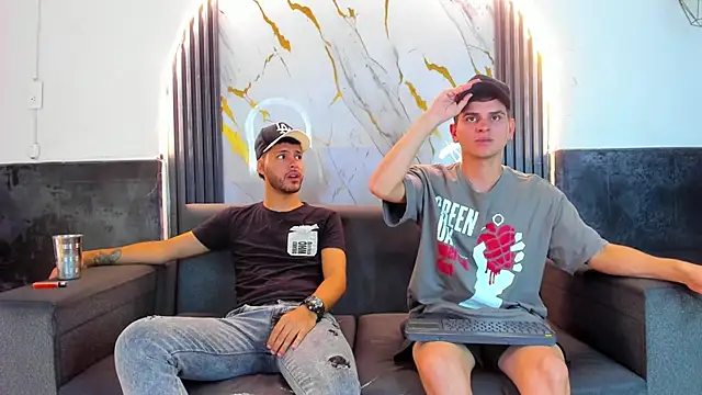 Snapshot of Angel_Villareal chatting on February 20, 2026, 6:26 am Angel Villareal online show from February 20, 2026, 6:26 am