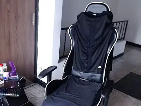 Snapshot of Miller_cupe chatting on February 19, 2026, 8:39 pm Miller cupe online show from February 19, 2026, 8:39 pm