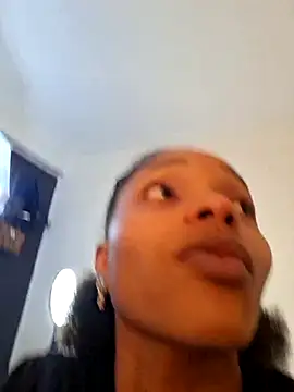 Snapshot of Ebony_love07 chatting on March 12, 2026, 8:24 pm Ebony love07 online show from March 12, 2026, 8:24 pm