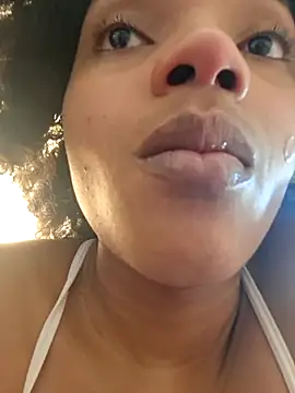 Snapshot of Ebony_love07 chatting on March 13, 2026, 7:52 pm Ebony love07 online show from March 13, 2026, 7:52 pm