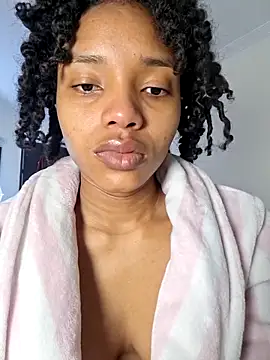 Snapshot of Ebony_love07 chatting on March 22, 2026, 1:34 pm Ebony love07 online show from March 22, 2026, 1:34 pm