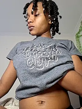 Snapshot of Ebony_love07 chatting on March 17, 2026, 9:07 pm Ebony love07 online show from March 17, 2026, 9:07 pm