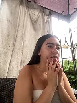 Snapshot of AuroraJohns_Pink chatting on February 11, 2026, 8:20 pm AuroraJohns Pink online show from February 11, 2026, 8:20 pm