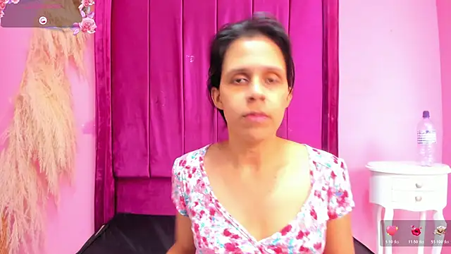 Snapshot of mitzukywinteer chatting on April 11, 2026, 8:45 pm mitzukywinteer online show from April 11, 2026, 8:45 pm