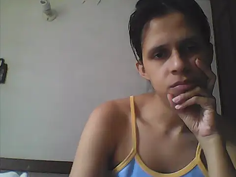 Snapshot of mitzukywinteer chatting on March 27, 2026, 4:41 pm mitzukywinteer online show from March 27, 2026, 4:41 pm