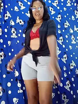 Snapshot of Yandris_1212 chatting on June 13, 2026, 1:53 pm Yandris 1212 online show from June 13, 2026, 1:53 pm