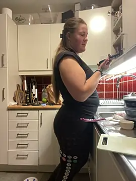 justsomeoneuknow online show from February 19, 2026, 6:27 pm