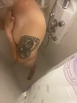 lobomanada69 online show from March 14, 2026, 8:37 pm