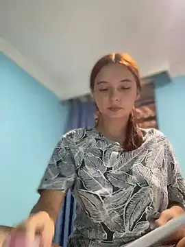 Snapshot of Carithooo chatting on February 21, 2026, 10:45 pm Carithooo online show from February 21, 2026, 10:45 pm