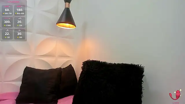 Snapshot of zaira_skinny chatting on March 14, 2026, 3:56 am zaira skinny online show from March 14, 2026, 3:56 am