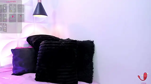 Snapshot of zaira_skinny chatting on March 21, 2026, 3:41 am zaira skinny online show from March 21, 2026, 3:41 am