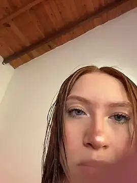 Snapshot of Alison_Ivanova chatting on February 17, 2026, 6:11 am Alison Ivanova online show from February 17, 2026, 6:11 am