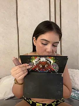 Snapshot of lilithdya chatting on February 16, 2026, 11:35 pm lilithdya online show from February 16, 2026, 11:35 pm