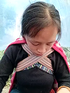 Snapshot of Hari-saka chatting on February 27, 2026, 4:12 am Hari-saka online show from February 27, 2026, 4:12 am